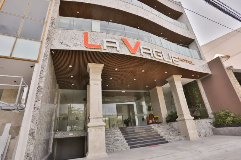 La Vague Hotel Nha Trang – Nghỉ Dưỡng Gần Biển, Sang Trọng & Tiện Nghi
