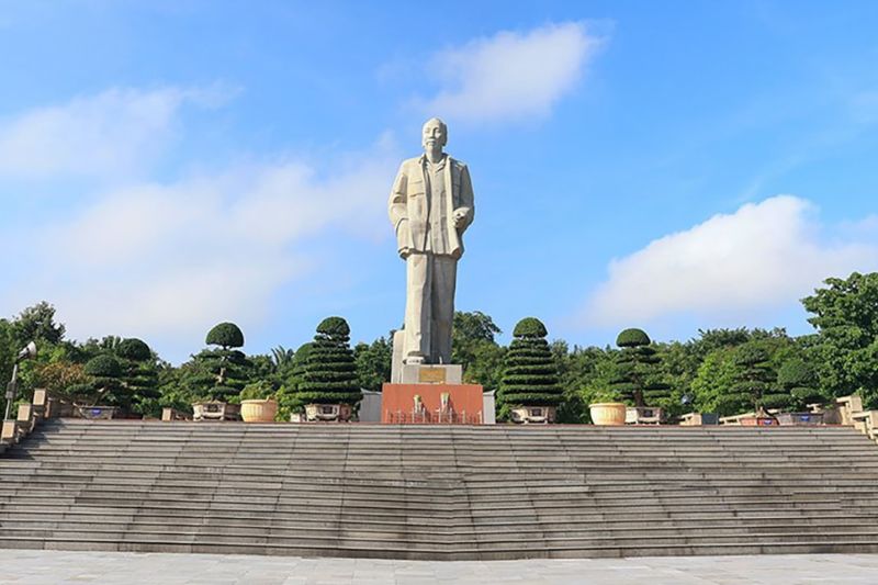 Tour Hà Nội – Vinh – Quê Bác – Đền Ông Hoàng Mười – Cửa Lò | 4 Ngày 3 Đêm